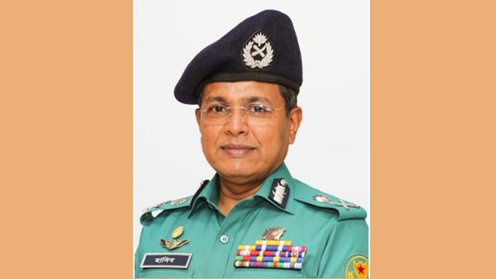 ডিএমপি কমিশনার হাবিব ভূষিত হলেন এপিজে আবদুল কালাম পুরস্কারে এপিজে_আবদুল_কালাম_পুরস্কারে_ভূষিত_ডিএমপি_কমিশনার_হাবিব
